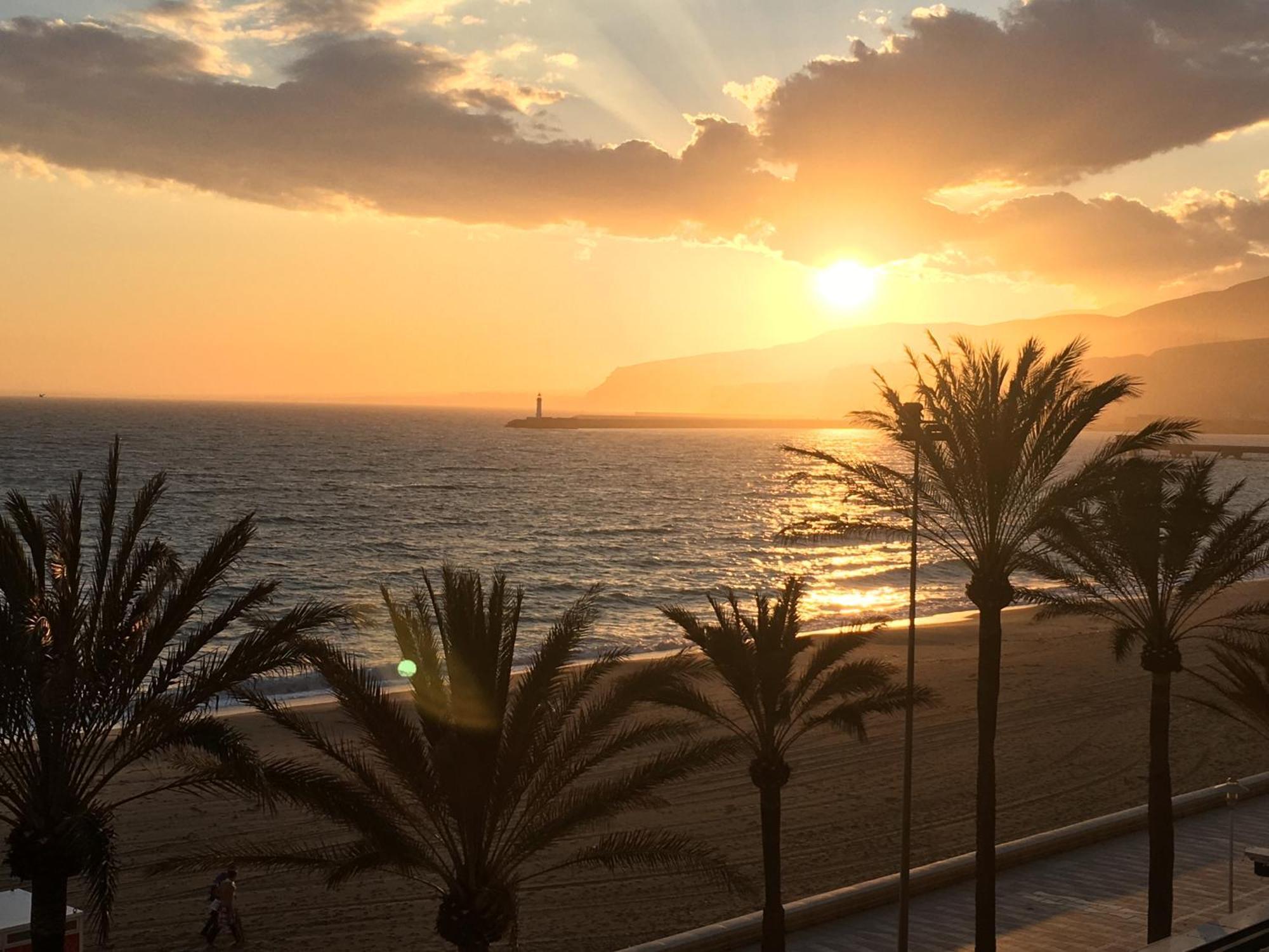 Apartamento 1ª Linea De Mar Almería Kültér fotó